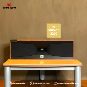 JBL Studio 520C