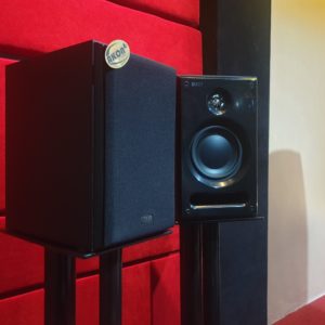 KEF C3