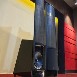 Martin Logan ElectroMotion ESL
